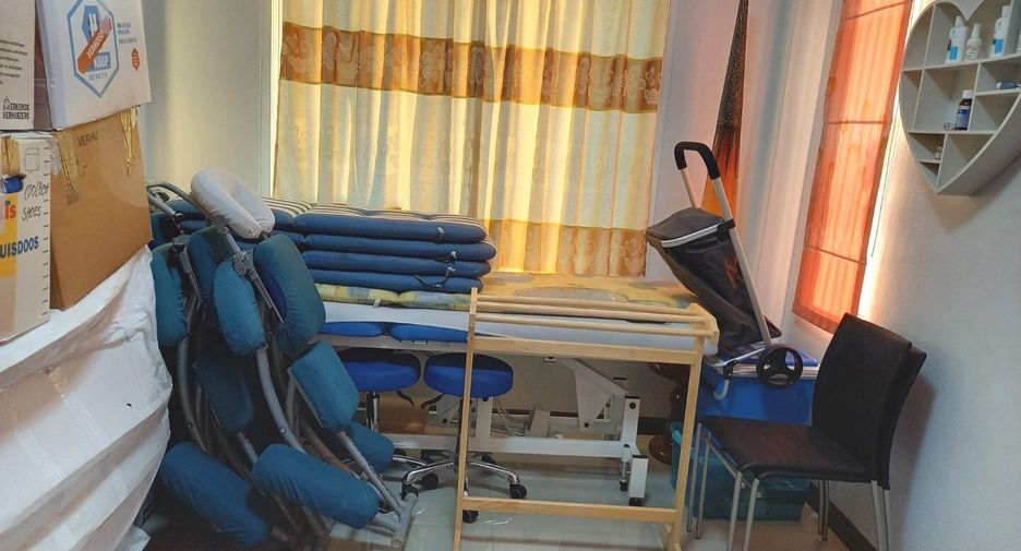 À vendre 3 chambres maison à Mueang Chaiyaphum, Chaiyaphum