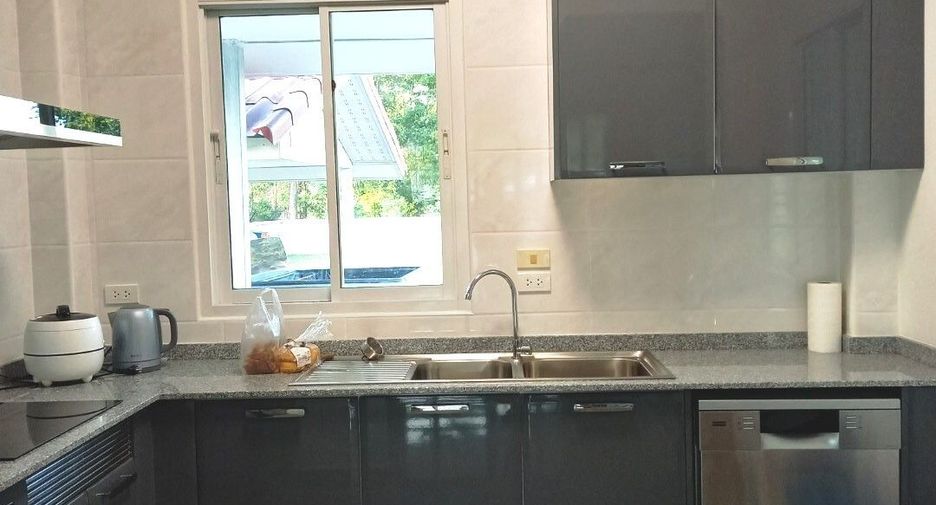 À vendre 3 chambres maison à Mueang Chaiyaphum, Chaiyaphum