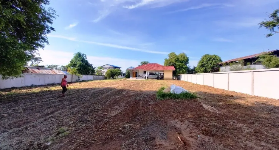 À vendre 3 chambres maison à Mueang Chaiyaphum, Chaiyaphum