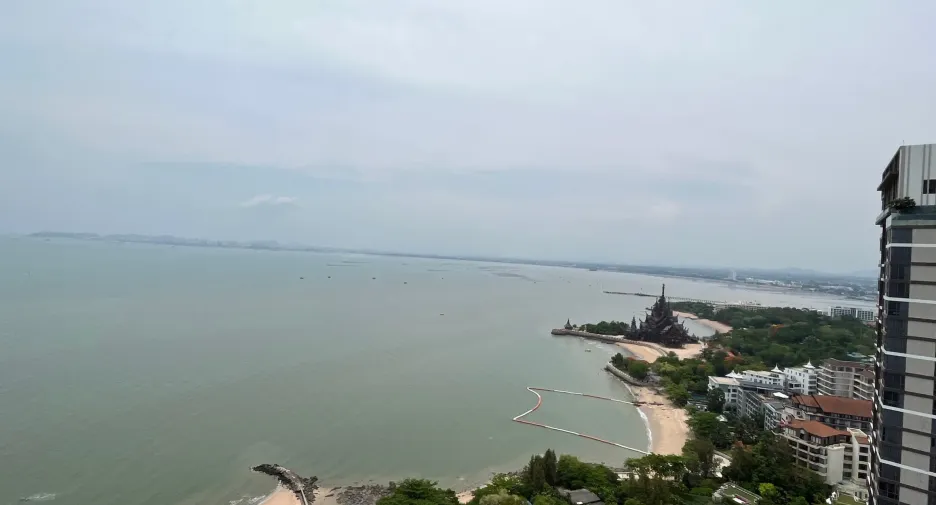 For rent 2 bedrooms condo in Bang Lamung, Chonburi