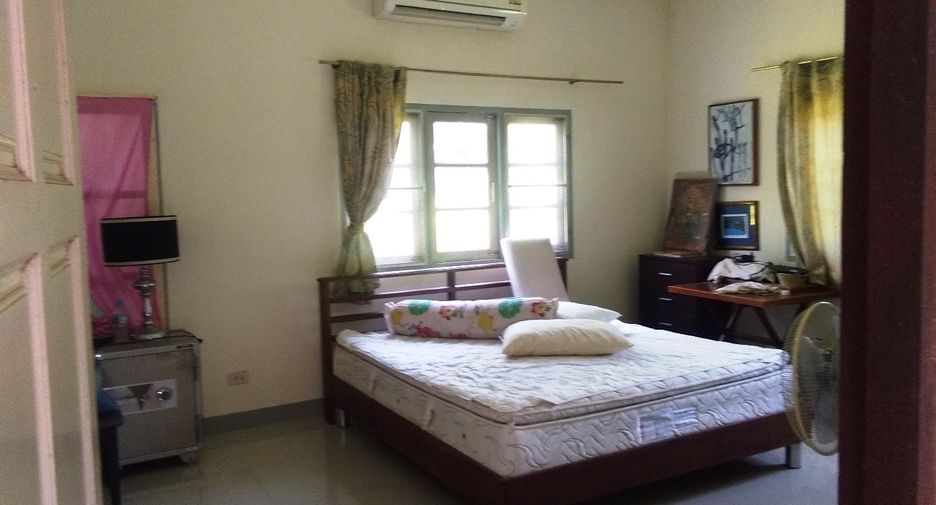 Hotel zum Kauf mit 8 Zimmer in Nam Phong, Khon Kaen
