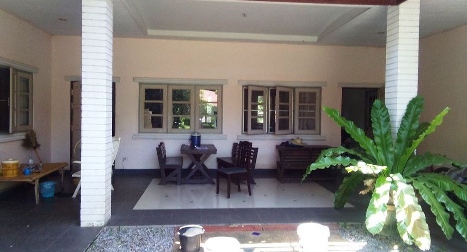 Hotel zum Kauf mit 8 Zimmer in Nam Phong, Khon Kaen