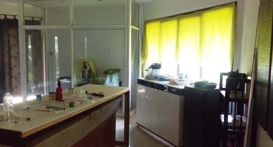 Hotel zum Kauf mit 8 Zimmer in Nam Phong, Khon Kaen