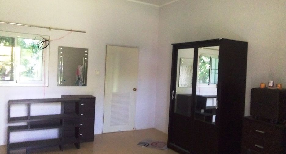 Hotel zum Kauf mit 8 Zimmer in Nam Phong, Khon Kaen