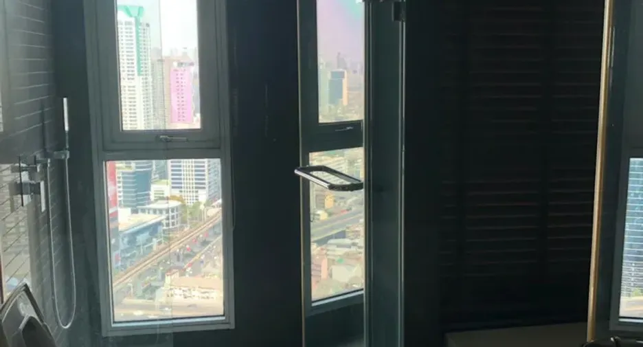 For sale and for rent 2 bedrooms condo in Sathon, Bangkok