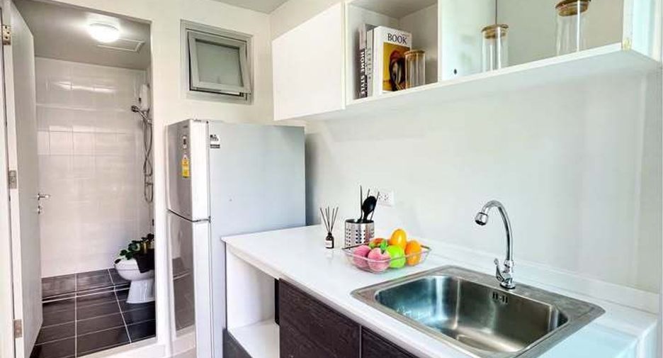 For sale 1 bed condo in Mueang Samut Prakan, Samut Prakan