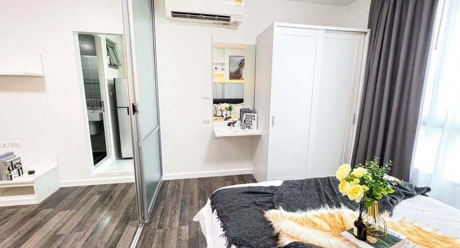 For sale 1 bed condo in Mueang Samut Prakan, Samut Prakan