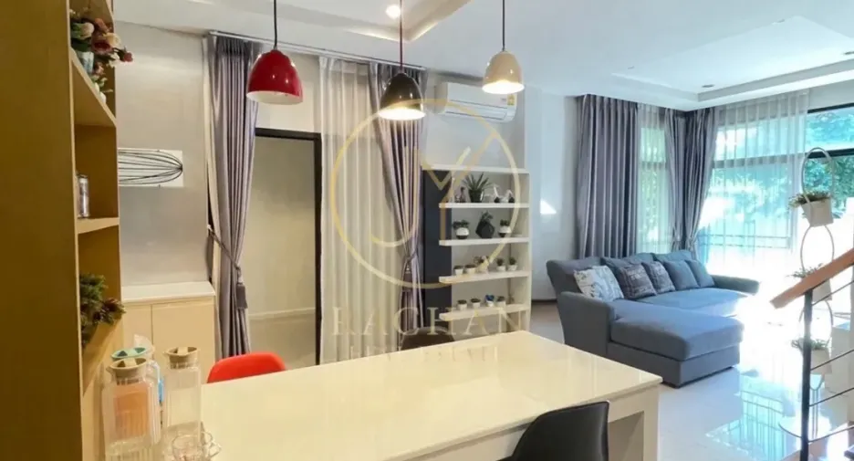 For sale 3 bedrooms townhouse in Pak Kret, Nonthaburi