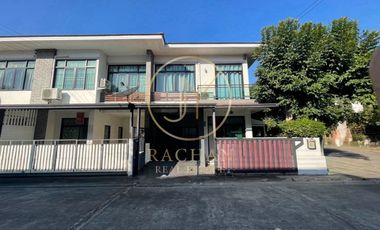 For sale 3 bedrooms townhouse in Pak Kret, Nonthaburi