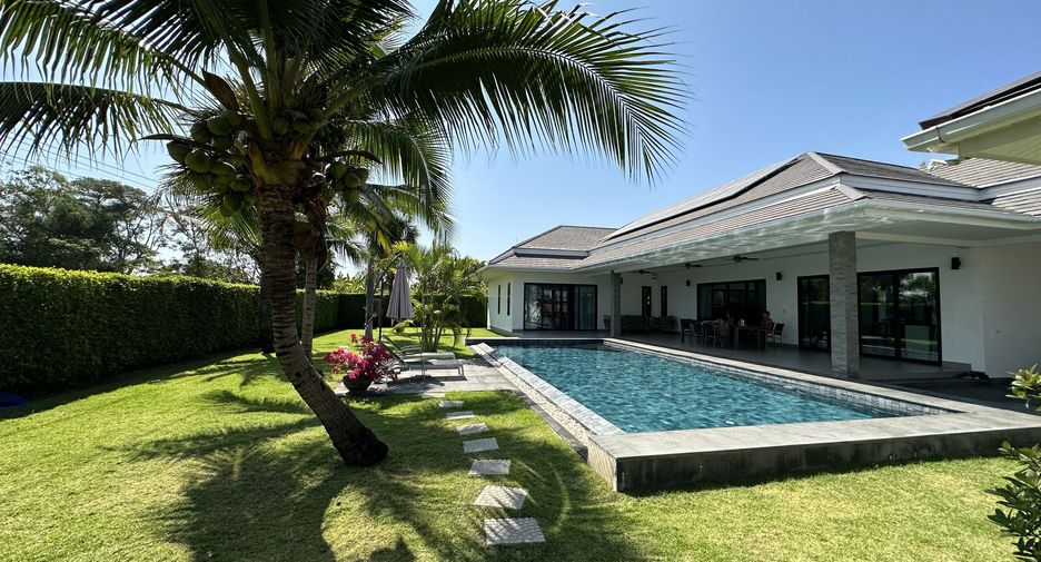 Villa zum Kauf mit 3 Zimmer in Cha Am, Phetchaburi