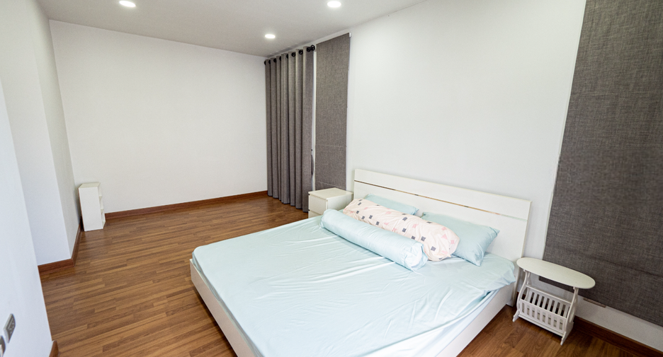 For sale and for rent 3 bedrooms house in Mueang Chon Buri, Chonburi