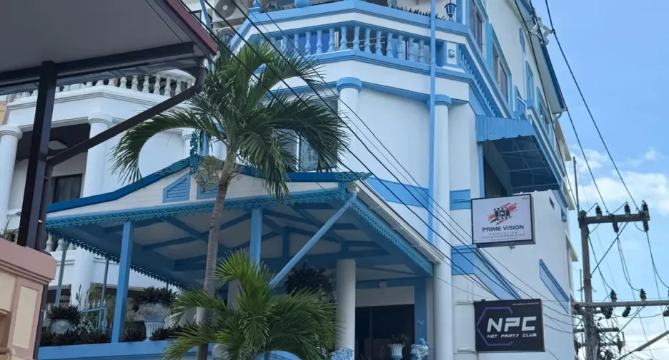 For sale 4 bedrooms townhouse in Bang Lamung, Chonburi
