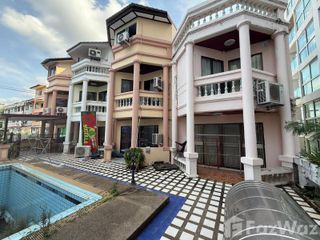Reihenhaus zum Kauf mit 4 Zimmer in Bang Lamung, Chonburi