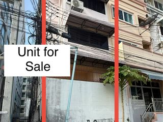 Reihenhaus zum Kauf mit 4 Zimmer in Bang Lamung, Chonburi