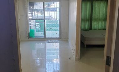 À vendre 1 chambre condo à Chom Thong, Bangkok