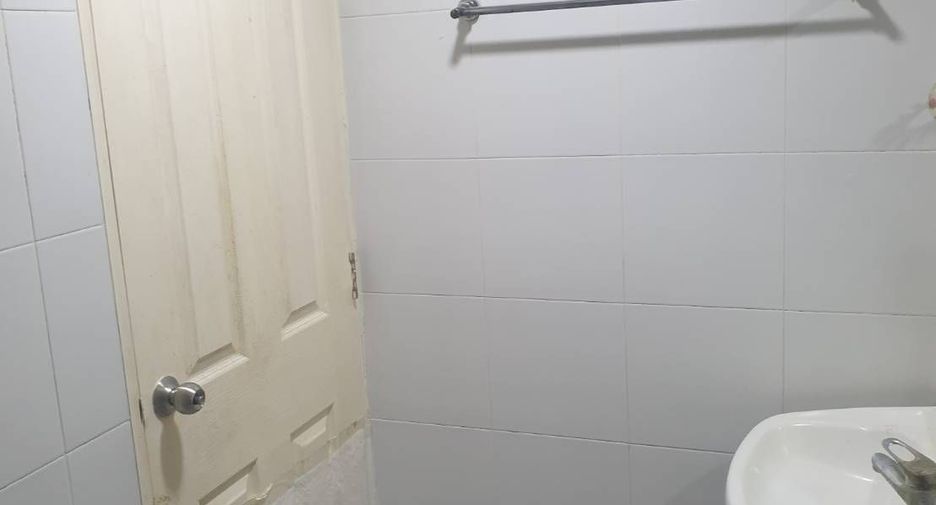 出售 1 卧室 公寓 在 Chom Thong, 曼谷