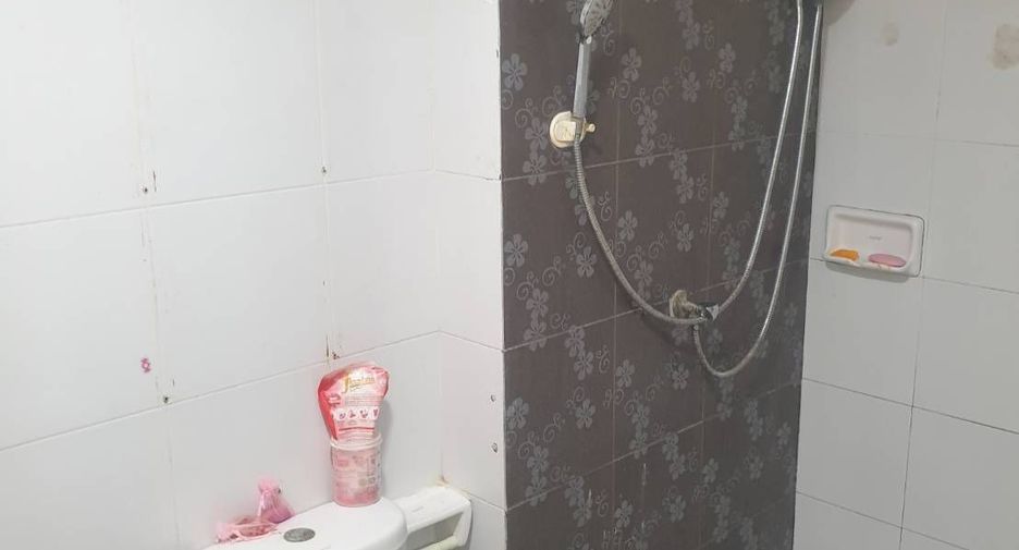 出售 1 卧室 公寓 在 Chom Thong, 曼谷