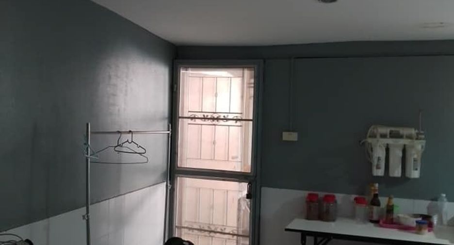 出售 3 卧室 联排别墅 在 Sai Mai, 曼谷