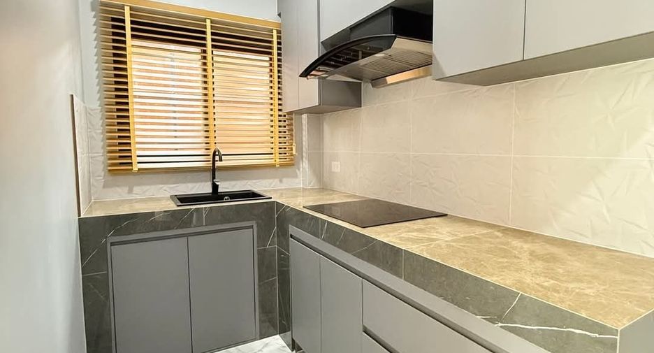 Villa zum Kauf mit 3 Zimmer in Bang Lamung, Chonburi