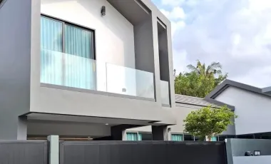 For sale 3 bedrooms villa in Bang Lamung, Chonburi