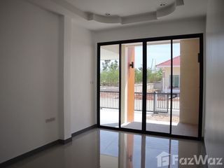 出售 3 卧室 独立屋 在 Pran Buri, 班武里府