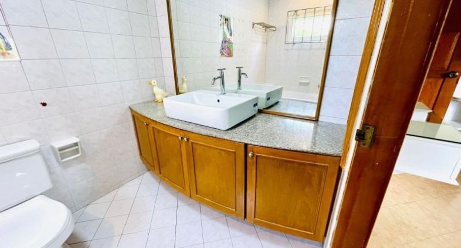 For rent 2 ベッドルーム house in Bang Lamung, Chonburi