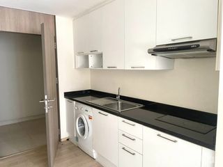 Condo en venta y en alquiler de estudio en Khlong Toei, Bangkok
