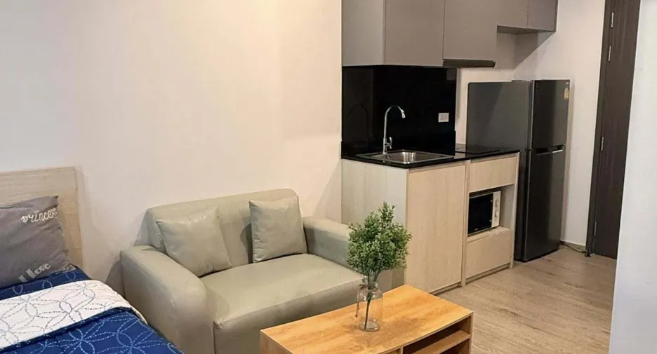 For sale studio condo in Bang Na, Bangkok