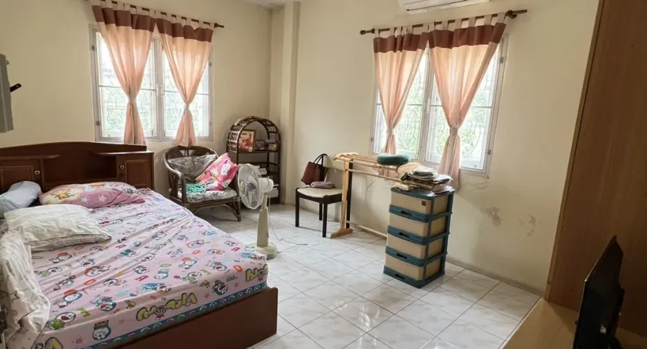 For sale 3 bedrooms townhouse in Bang Bua Thong, Nonthaburi