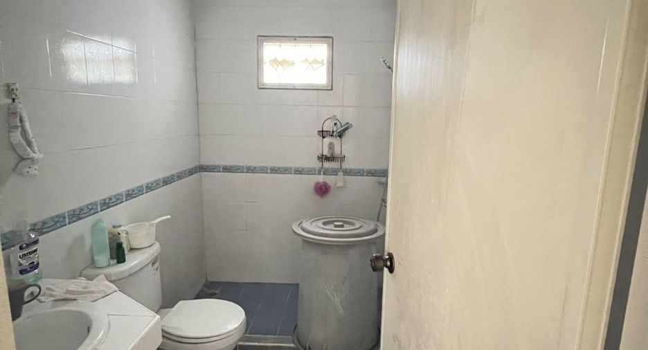 For sale 3 bedrooms townhouse in Bang Bua Thong, Nonthaburi