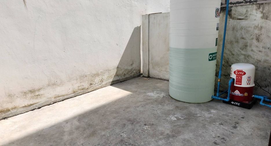 Gewerbefläche zum Kauf mit 3 Zimmer in Thanyaburi, Pathum Thani