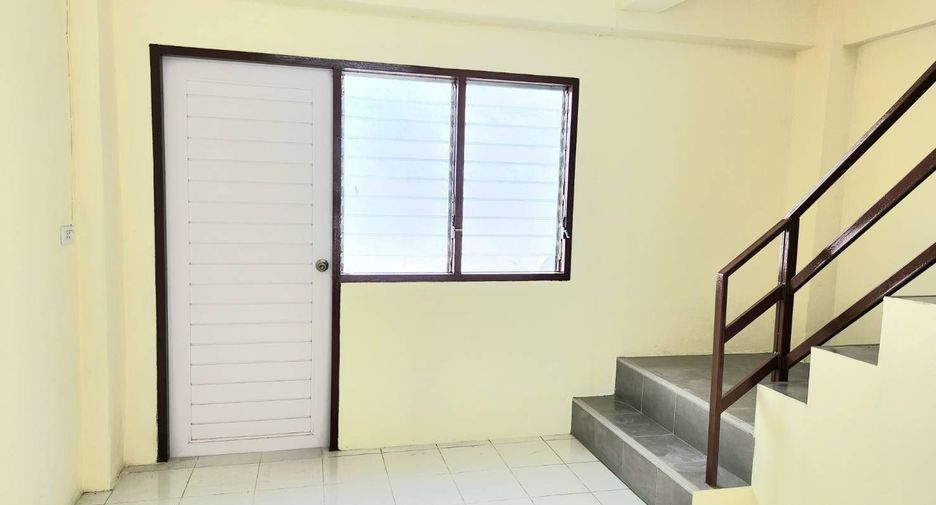 Gewerbefläche zum Kauf mit 3 Zimmer in Thanyaburi, Pathum Thani