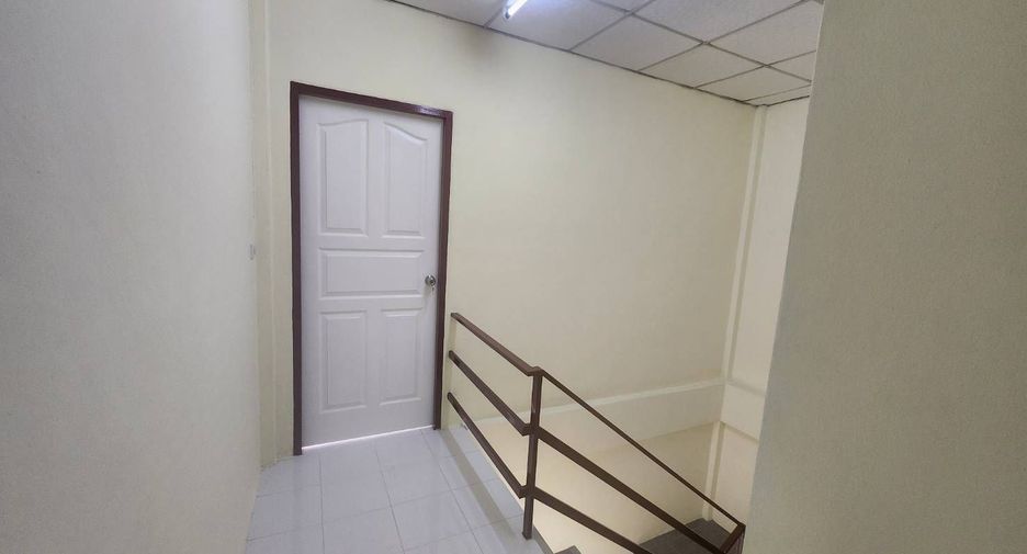 Gewerbefläche zum Kauf mit 3 Zimmer in Thanyaburi, Pathum Thani