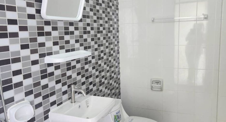 Gewerbefläche zum Kauf mit 3 Zimmer in Thanyaburi, Pathum Thani