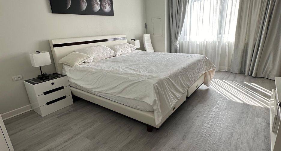 For sale 2 bedrooms apartment in Mueang Phuket, Phuket