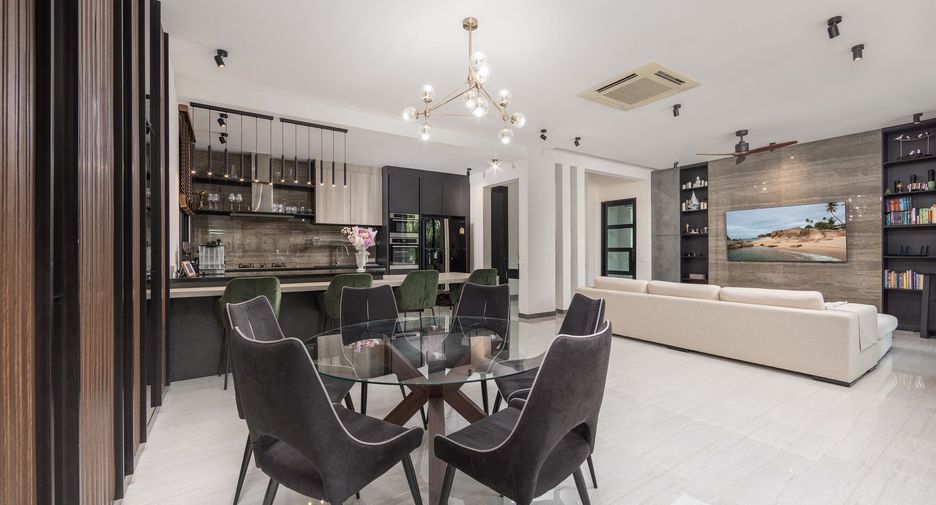 À vendre 4 chambres villa à Mueang Phuket, Phuket