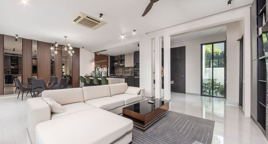 ขาย 4 ห้องนอน วิลล่า ใน เมืองภูเก็ต, ภูเก็ต
