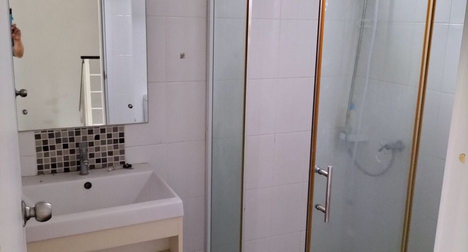 出售 3 卧室 联排别墅 在 Bang Phli, Samut Prakan