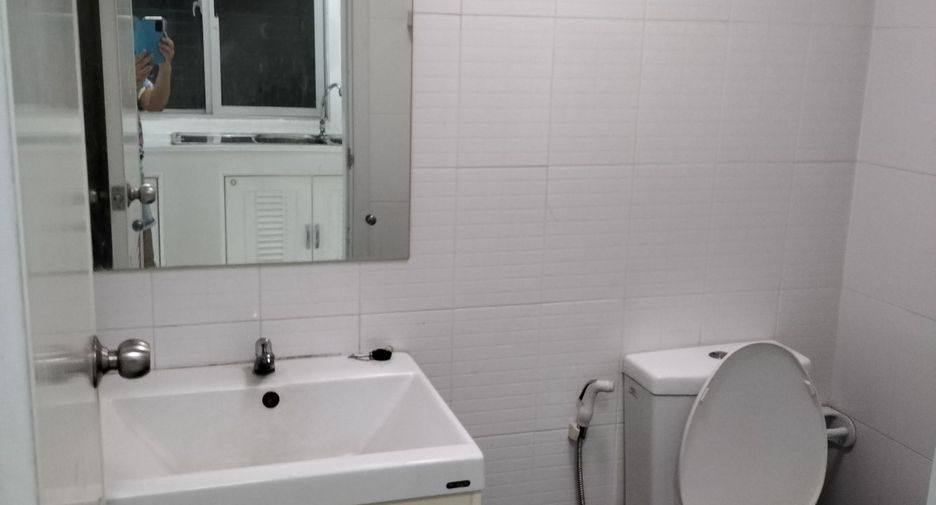 出售 3 卧室 联排别墅 在 Bang Phli, Samut Prakan