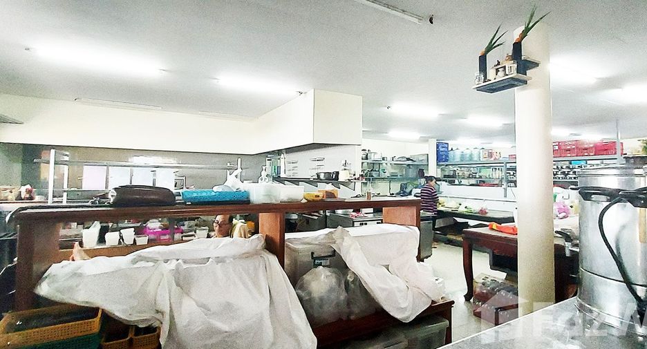 Hotel zum Kauf mit 23 Zimmer in Mueang Rayong, Rayong