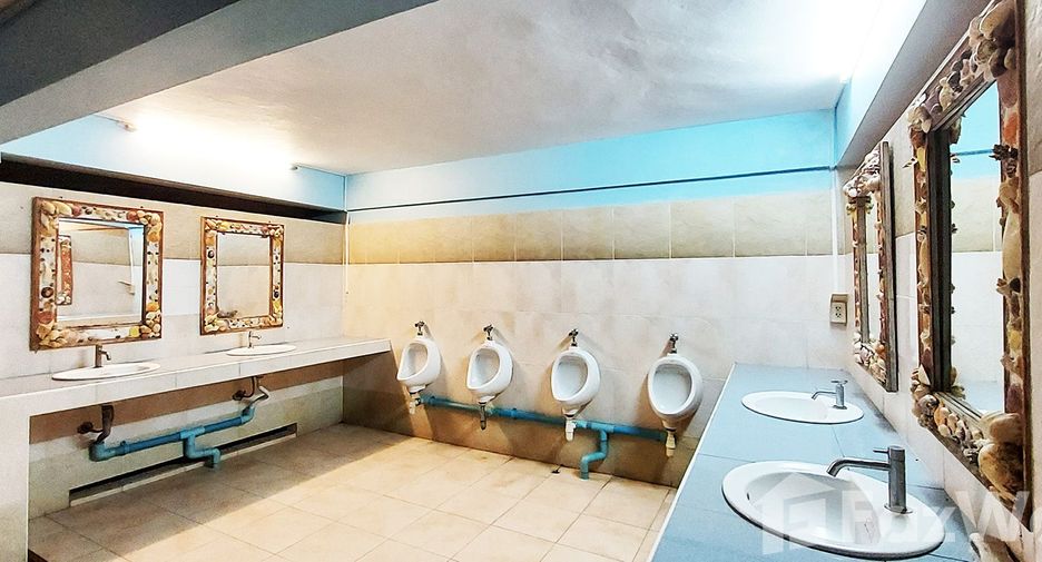 Hotel zum Kauf mit 23 Zimmer in Mueang Rayong, Rayong