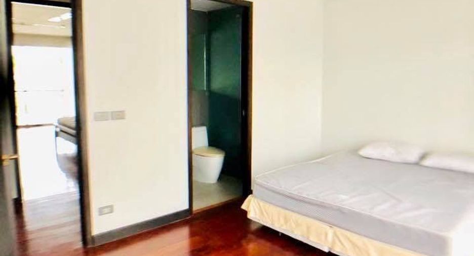 出售 3 卧室 联排别墅 在 Phuket Town, 普吉