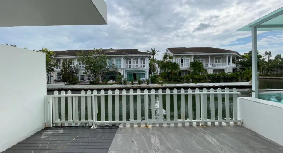 For sale 3 ベッドルーム townhouse in Mueang Phuket, Phuket