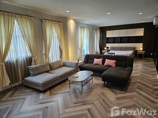 Haus zum Kauf und zur Miete mit 5 Zimmer in Yan Nawa, Bangkok