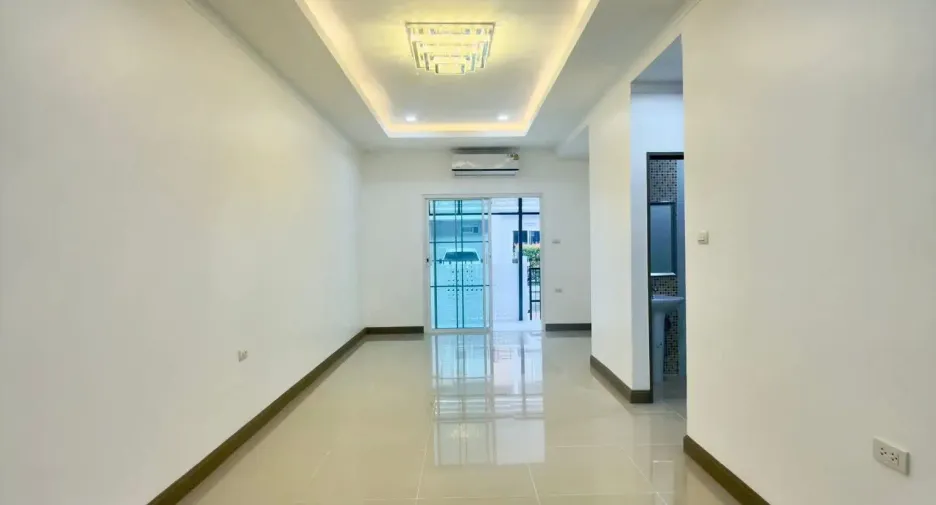 For sale 4 ベッドルーム house in Thalang, Phuket