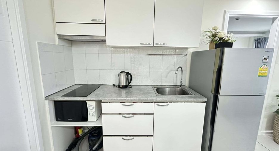 Wohnung zur Miete mit 1 Zimmer in Bang Lamung, Chonburi