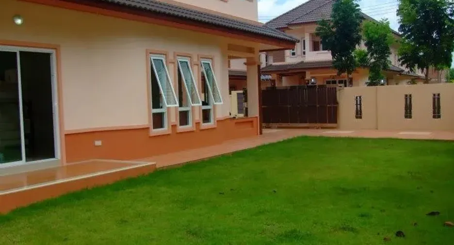 For sale 3 bedrooms house in Hat Yai, Songkhla