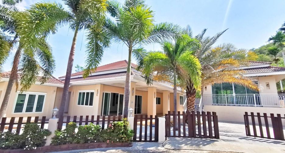 For sale 5 bedrooms house in Hua Hin, Prachuap Khiri Khan