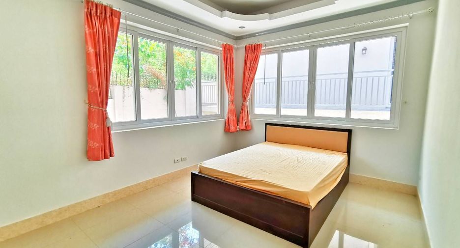 For sale 5 bedrooms house in Hua Hin, Prachuap Khiri Khan