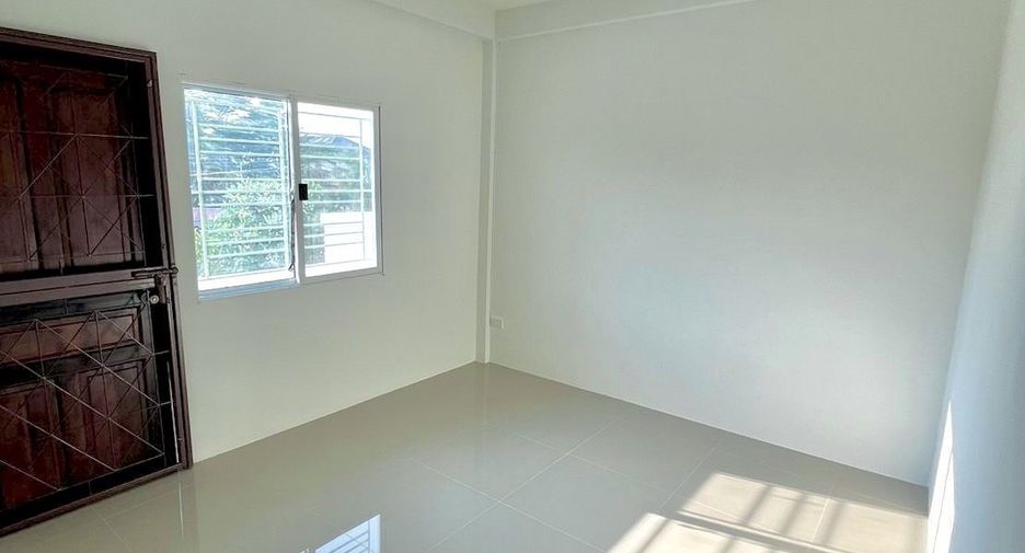 For sale 2 bedrooms townhouse in Bang Bo, Samut Prakan